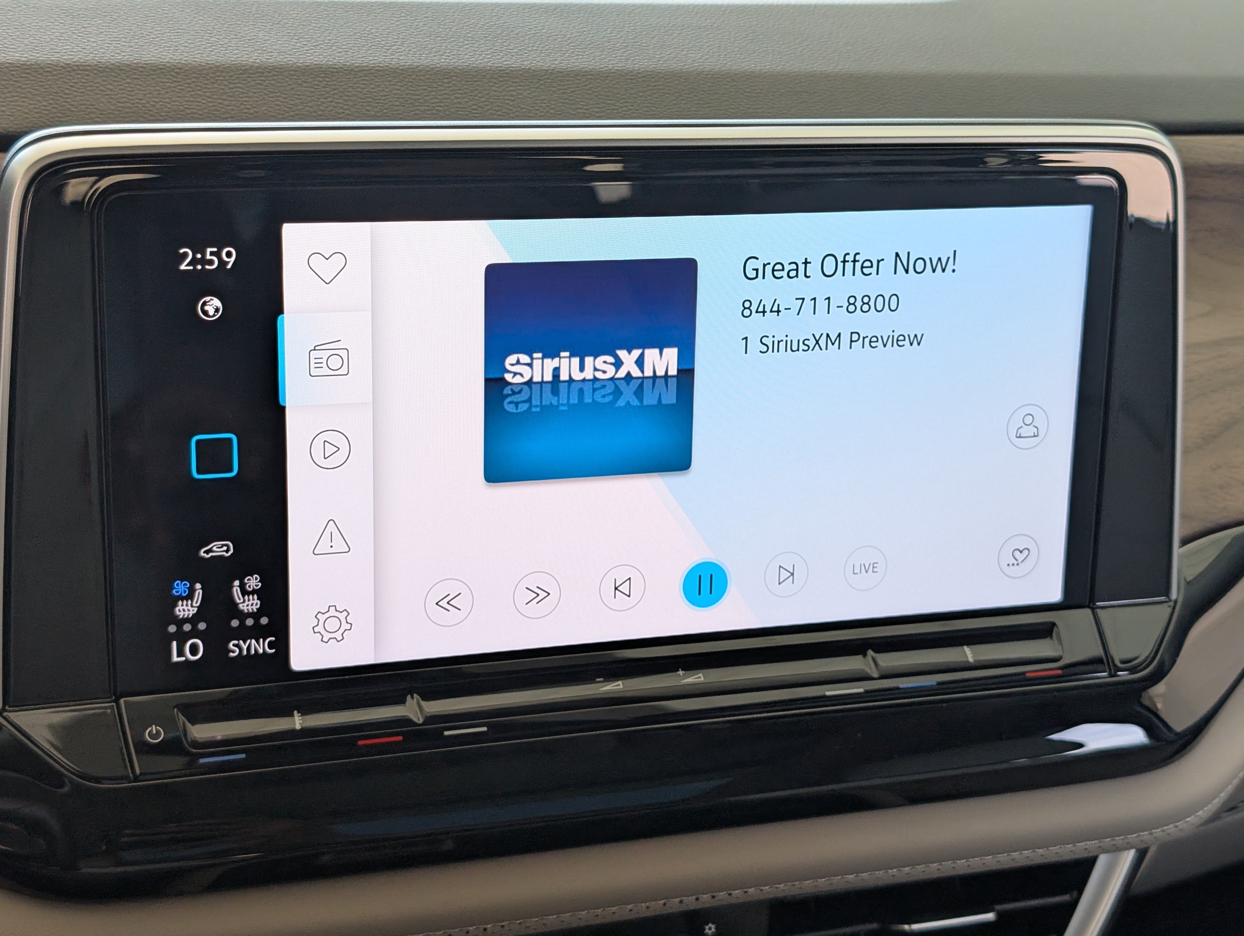 Used 2026 Volkswagen Atlas SE FWD image 33