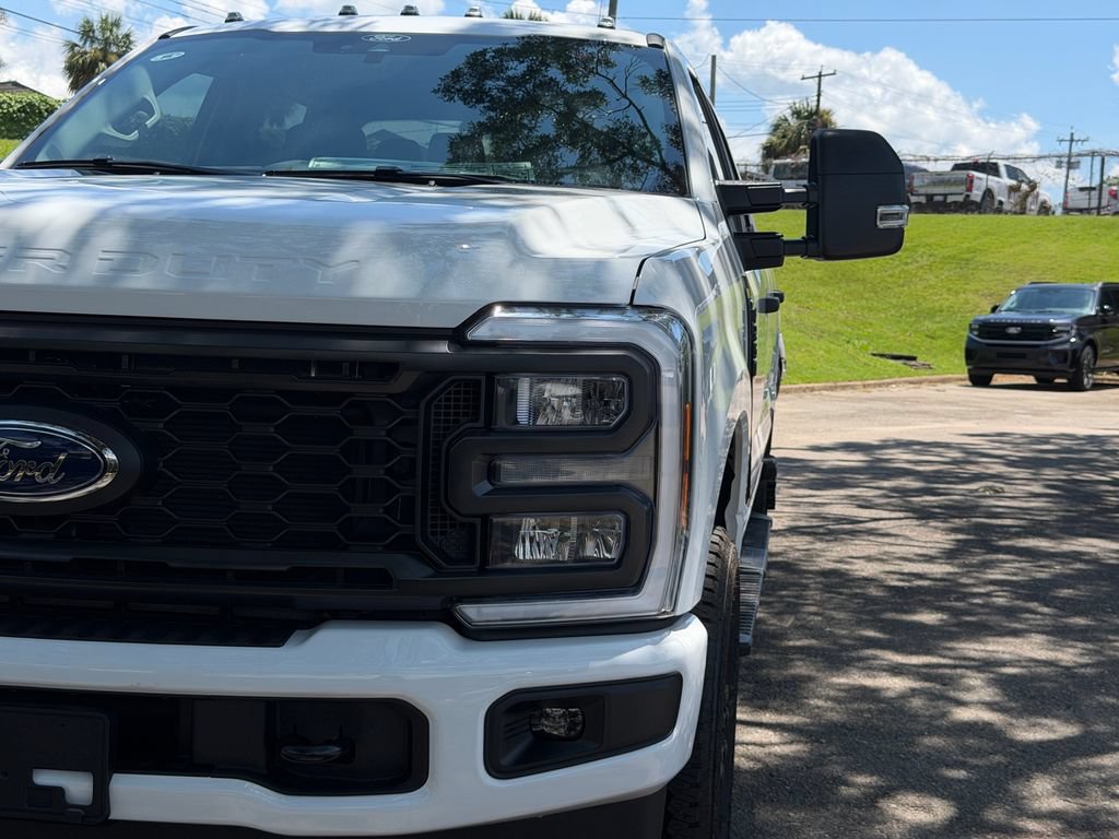 New 2026 Ford F250 XL w/ STX Appearance Package AWD/4WD image 12