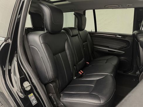 Used 2012 Mercedes-Benz GL 450 4MATIC image 22