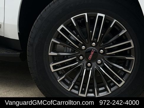 New 2026 GMC Yukon XL Elevation w/ Elevation Premium Package AWD/4WD image 9