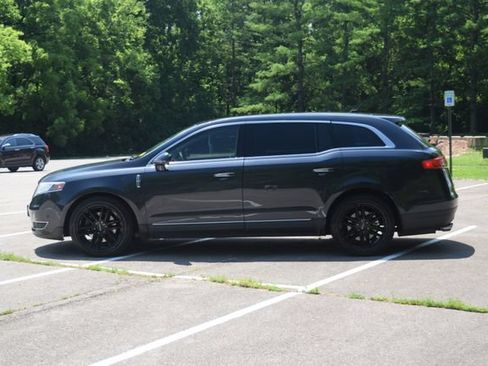 Used 2014 Lincoln MKT AWD w/ Equipment Group 201A image 25