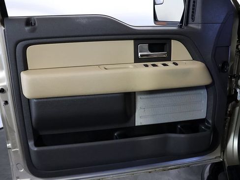 Used 2013 Ford F150 XLT w/ Mid Equipment Group RWD image 24