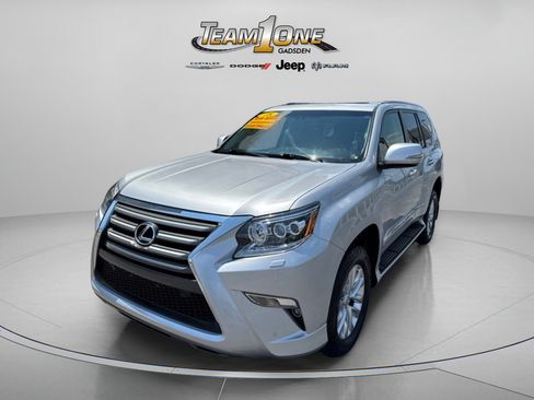 Used 2018 Lexus GX 460 Premium w/ Premium Package AWD/4WD image 4