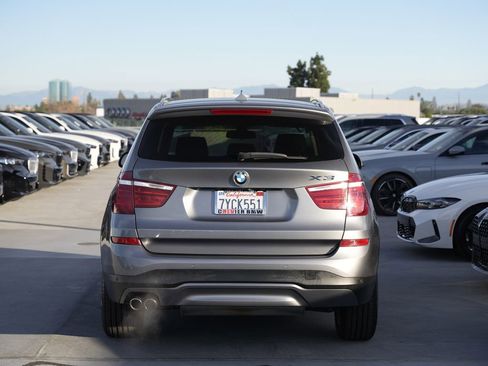 Used 2017 BMW X3 sDrive28i image 5