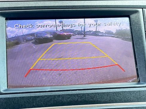 Used 2017 Hyundai Santa Fe Sport FWD image 13