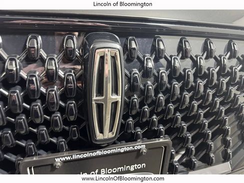New 2026 Lincoln Aviator Reserve AWD/4WD image 14