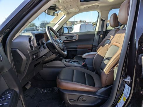 Used 2025 Ford Bronco Sport Outer Banks w/ Outer Banks Tech Package+ image 15