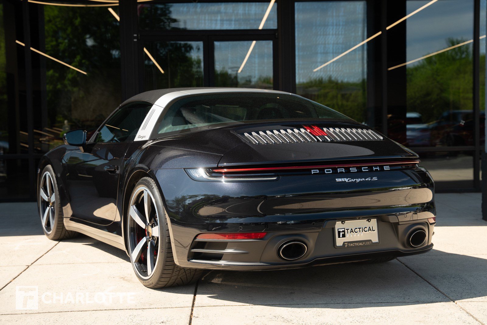 Used 2021 Porsche 911 AWD/4WD image 11
