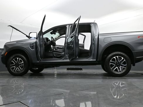 New 2025 Ford Ranger Lariat w/ FX4 Off-Road Package image 42