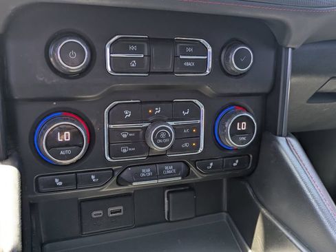 Used 2023 Chevrolet Tahoe RST w/ Luxury Package RWD image 18