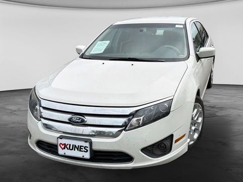 Used 2011 Ford Fusion SE w/ 201A Rapid Spec Order Code FWD image 4