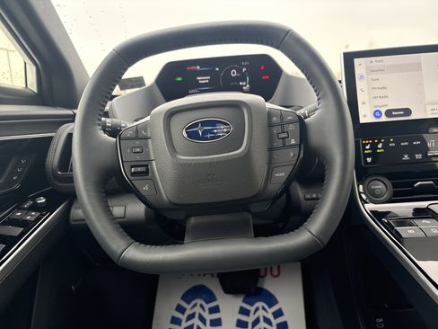 Used 2025 Subaru Solterra Touring image 21