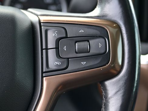 Used 2020 Chevrolet Silverado 2500 High Country image 16