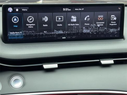 Used 2023 Genesis GV70 2.5T w/ Advanced Package image 24