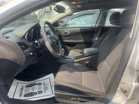 Used 2010 Chevrolet Malibu LT w/ Power Convenience Package FWD image 10
