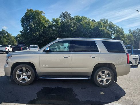 Used 2017 Chevrolet Tahoe Premier AWD/4WD image 2