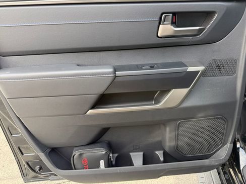 New 2026 Toyota Tundra Limited AWD/4WD image 33