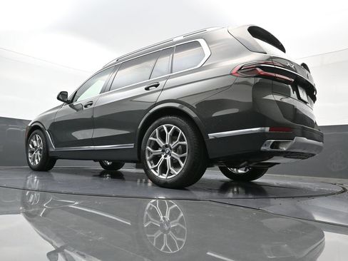 New 2026 BMW X7 xDrive40i image 28