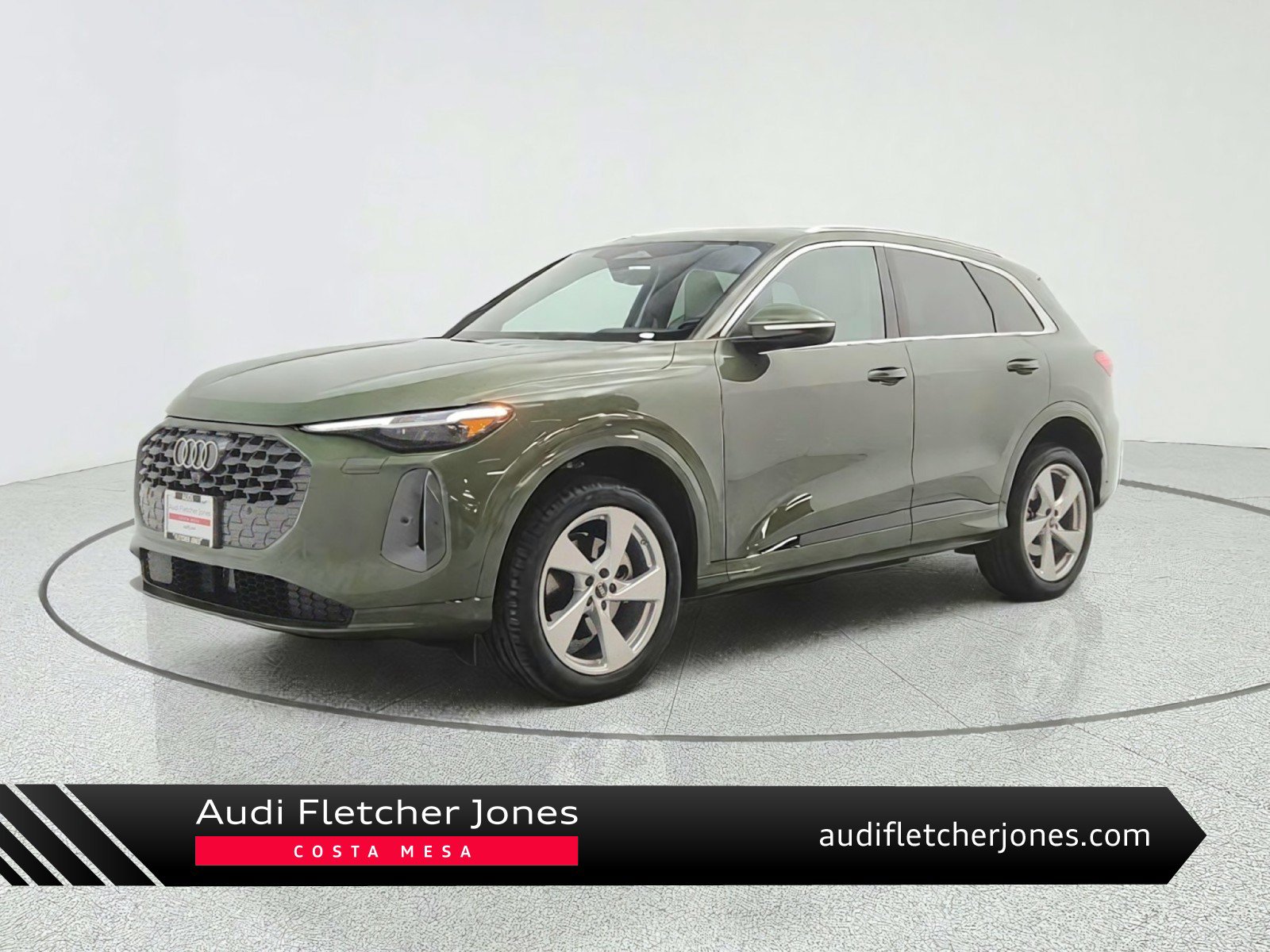 Used 2025 Audi Q5 Premium AWD/4WD image 1