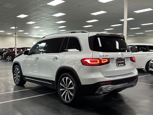 Used 2022 Mercedes-Benz GLB 250 image 5