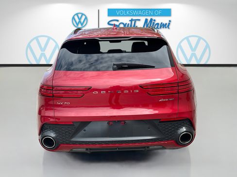 Used 2022 Genesis GV70 3.5T Sport w/ Sport Prestige Package image 6