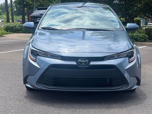 Used 2024 Toyota Corolla LE FWD image 2