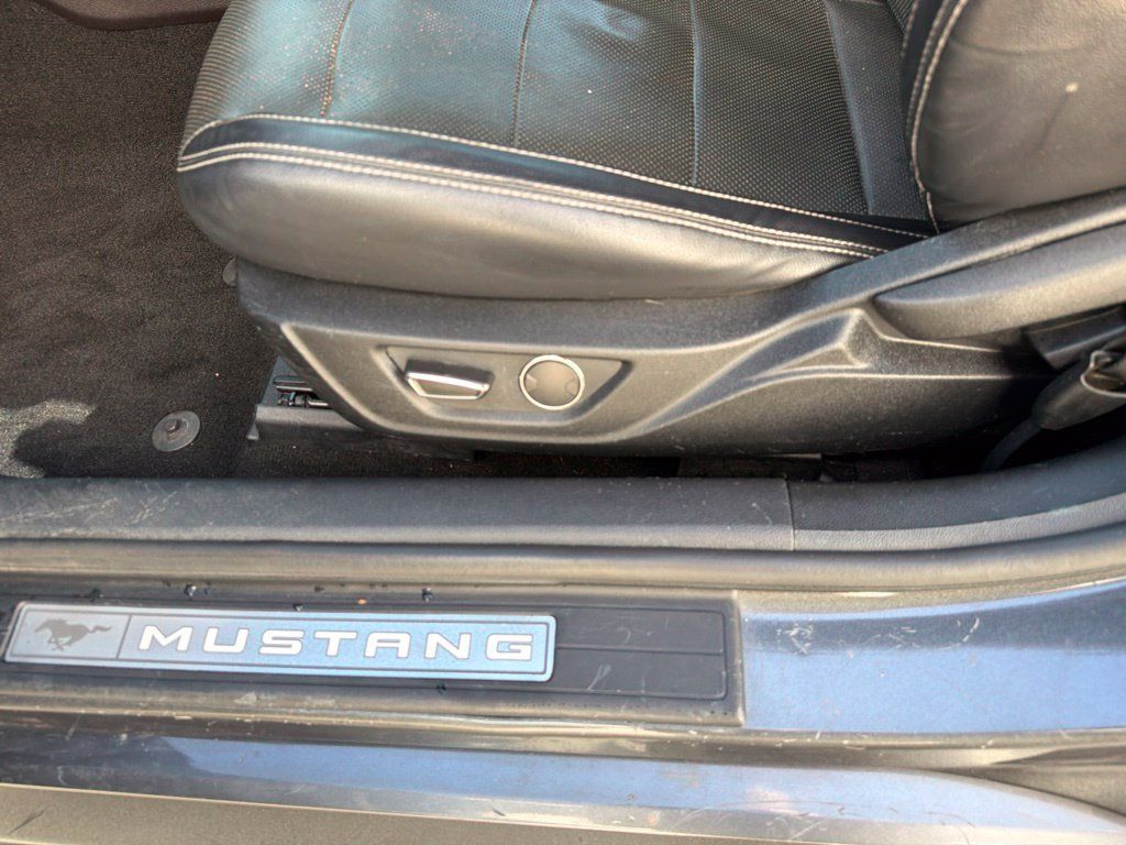 Used 2019 Ford Mustang GT Premium RWD image 26