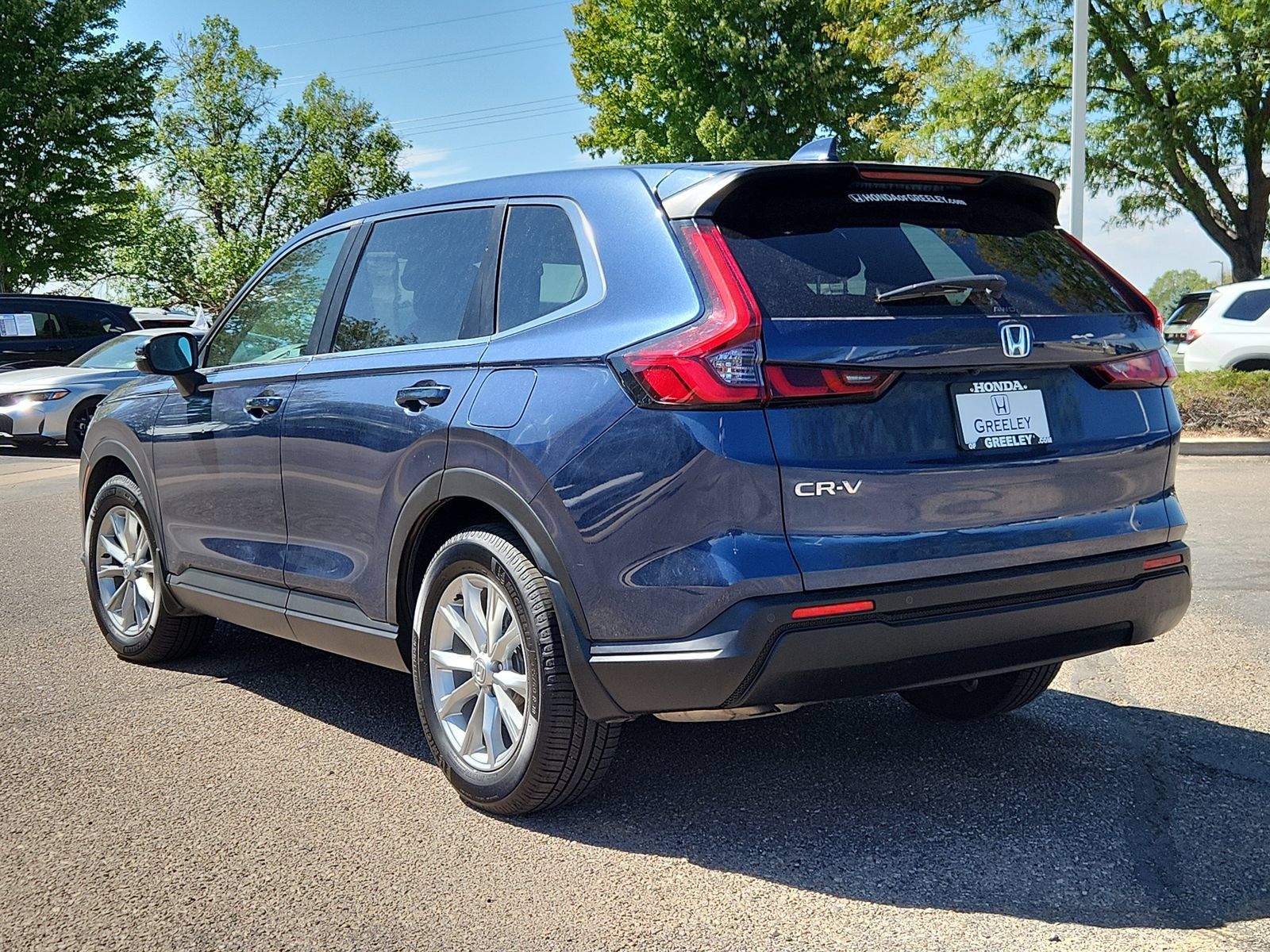 Used 2024 Honda CR-V EX-L image 3