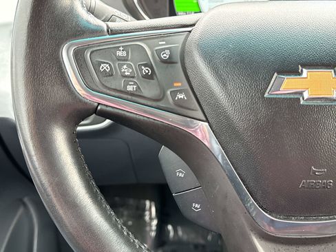 Used 2020 Chevrolet Bolt Premier w/ Infotainment Package image 25