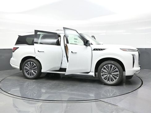 New 2026 INFINITI QX80 Luxe w/ Cargo Package image 45