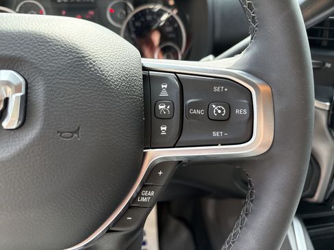 New 2026 RAM 3500 Big Horn AWD/4WD image 26