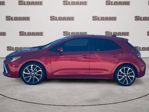 Used 2022 Toyota Corolla XSE FWD image 2