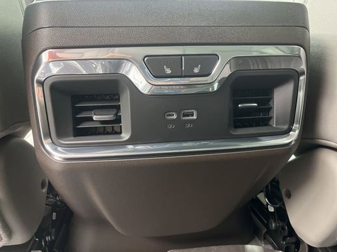 New 2026 GMC Sierra 2500 SLT w/ SLT Premium Package image 23