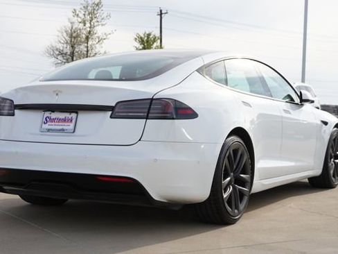 Used 2022 Tesla Model S AWD/4WD image 9