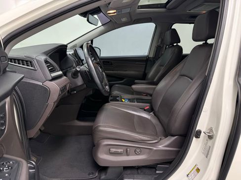 Used 2019 Honda Odyssey EX-L image 12