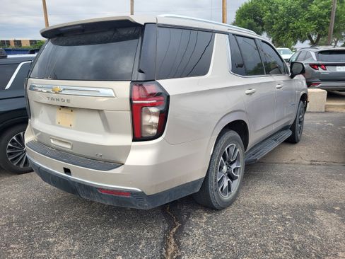 Used 2021 Chevrolet Tahoe LT w/ LT Signature Package AWD/4WD image 8