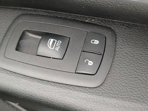 Used 2023 RAM 1500 Big Horn AWD/4WD image 35