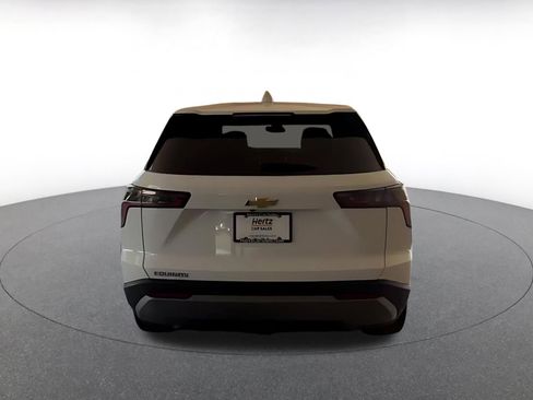 Used 2025 Chevrolet Equinox LT FWD image 12