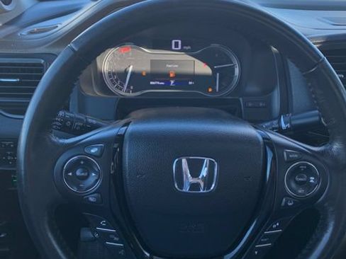 Used 2018 Honda Ridgeline RTL-E image 27