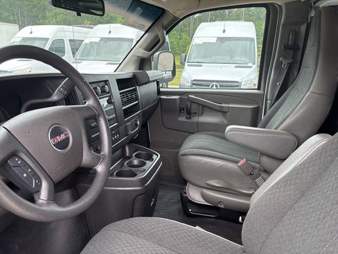 Used 2023 GMC Savana 2500 Work Van w/ Driver Convenience Package image 41