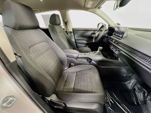 Used 2023 Honda HR-V LX image 25