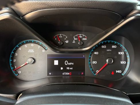 Used 2022 GMC Canyon Denali RWD image 15