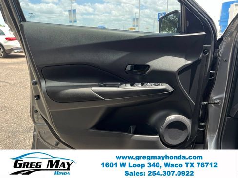 Used 2024 Nissan Kicks S FWD image 20