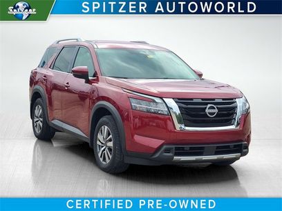 Used 2023 Nissan Pathfinder SL