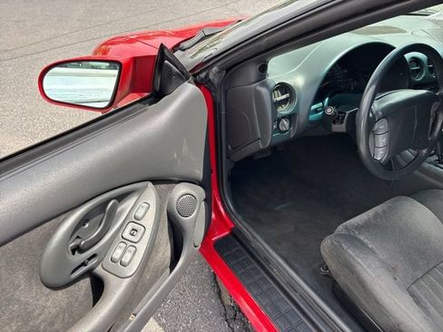 Used 1994 Pontiac Firebird Coupe RWD image 11