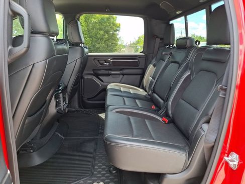 Used 2022 RAM 1500 Laramie AWD/4WD image 13
