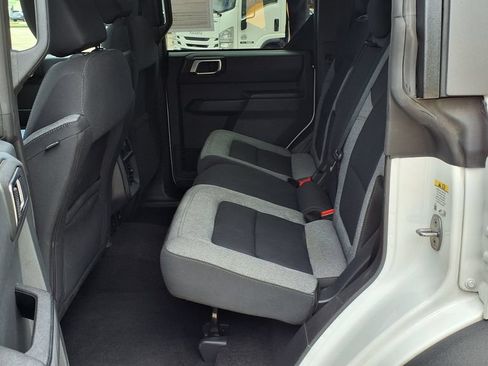Used 2025 Ford Bronco Big Bend AWD/4WD image 37