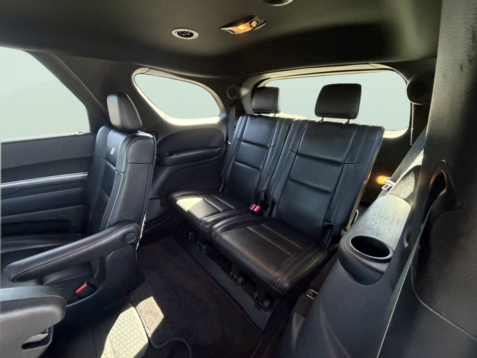 Used 2019 Dodge Durango R/T w/ Technology Group AWD/4WD image 13