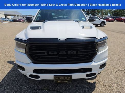 Used 2023 RAM 1500 Laramie AWD/4WD image 9