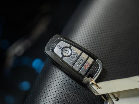 Certified 2023 Ford F150 Lariat w/ Equipment Group 502A High image 59